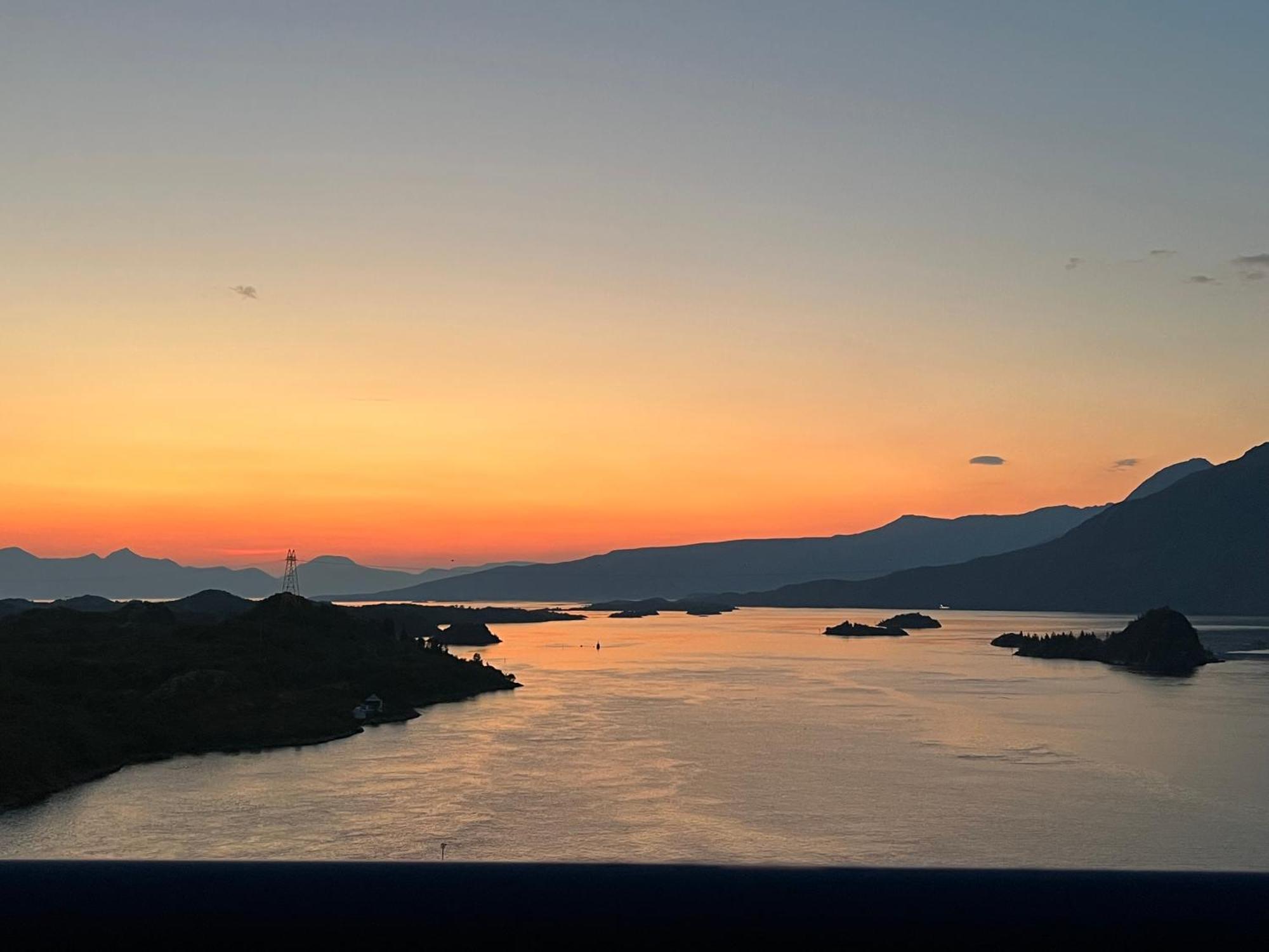 Lofoten And Vesteralen Kveldro Myrland 外观 照片