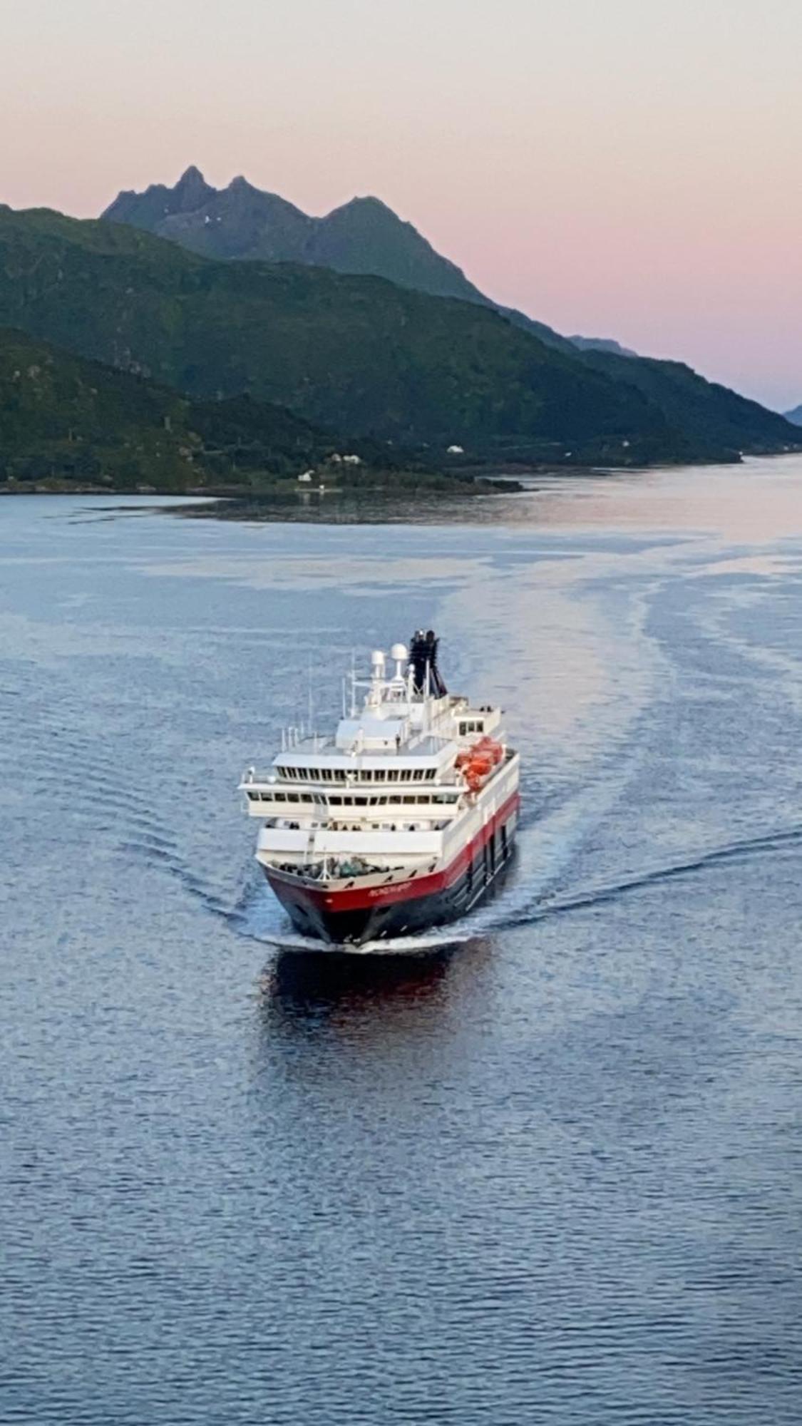 Lofoten And Vesteralen Kveldro Myrland 外观 照片